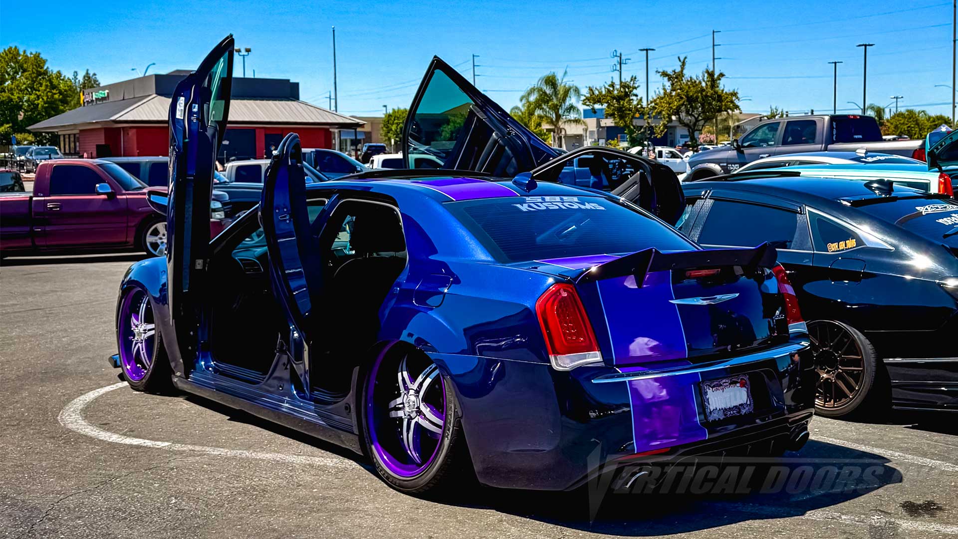 Vertical Doors Rear Lambo Door Conversion Kit 11-23 Chrysler 300